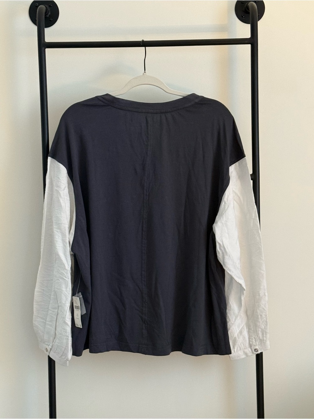 Pilcro by Anthropologie Long Sleeve Graphic Tee with Blouson Sleeves - Picture 3 of 10